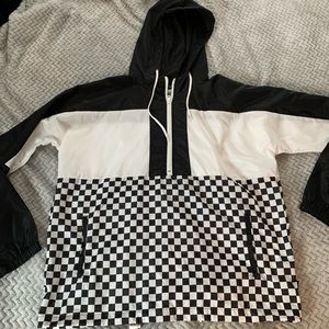Wind breaker pull over